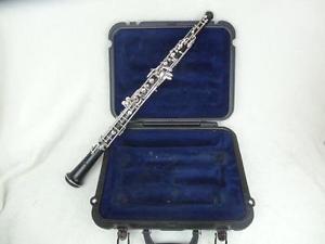 Selmer Model 104 Intermediate Oboe, Full Conservatory, with left F key! Nice!