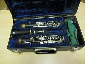 B-Klarinette Arthur Uebel Modell 632 in Top Zustand