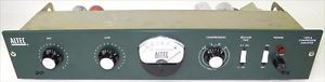 ALTEC1591A  VINTAGE Compressor/Preamplifier just refurbished/recapped with XLR