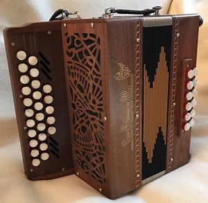 Saltarelle - Pastourelle II G/C Diatonic Accordion