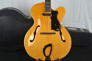 GUILD NEWARK STREET A-150B SAVOY HOLLOWBODY W/ HARD SHELL CASE, Int'l Buyer Wel