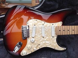 Fender Stratocaster Plus 1997 in Sunburst with 3 x Gold Lace Pickups