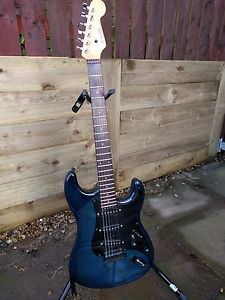 Levinson blade stratocaster, r1/r2 model?