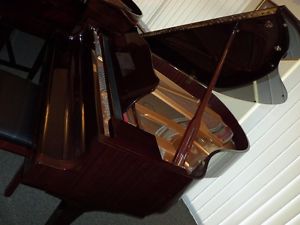 Yamaha C2 Grand Piano  Polished Mahogany