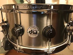 6.5" x 14" DW Black Titanium Rolled 1mm Shell Snare Drum