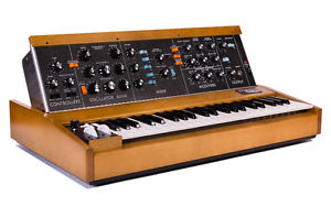 Moog Minimoog Modelo D Sintetizador (NUEVO)