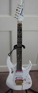 One of a Kind - Upgraded Ibanez Steve Vai Jem Jr.