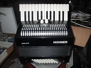 Acordeón Hohner