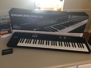 Komplete Kontrol S61 Keyboard + Komplete 10 Ultimate Crossgrade