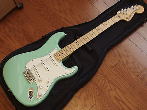 MINT Fender American Special Stratocaster Electric Guitar & Gig Bag No Reserve!