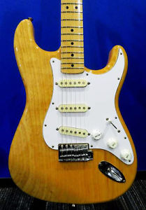 Fender Japan 71 Reissue Stratocaster ST71/ASH U-Serial Made in Japan Guitar MIJ