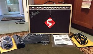 2016 Fender Super-Sonic 22 Blonde.