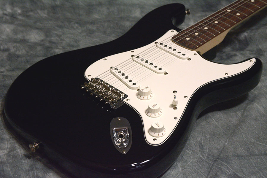 Used Fender USA / Factory Special Run American Vintage 70s Stratocaster Black Ma