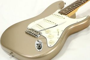 Used Fender USA American Vintage 65 Stratocaster Shoreline Gold Fender