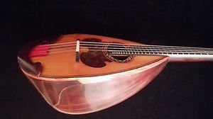 Calace mandolin of the 1901 Fratres calace labeled original