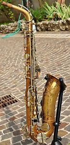 Saxophone Alto Martin  Committee  searchlight skyline - VIDEO DEMO