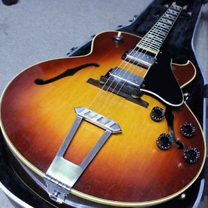 Gibson ES - 175 It is the 1970s Electric Guitar Free Shipping