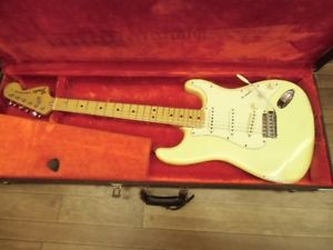 Fender Stratocaster Leave 1973 Electric Guitar Free Shipping