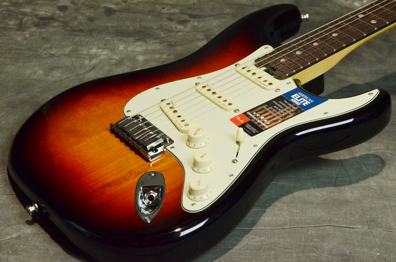 Used FENDER USA Fender USA / AM ELITE ST RW / 3TS from JAPAN EMS