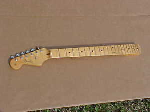 2002 Fender 1957 AVRI Left Hand Stratocaster Guitar 57 Reissue Neck Lefty