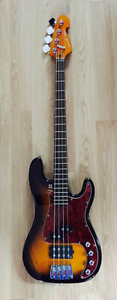 Pre-owned Sandberg California Bass, Sunburst, WITH SOFT CASE