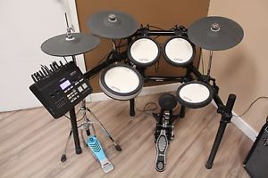 Yamaha DTX700K Electronic Drum Set
