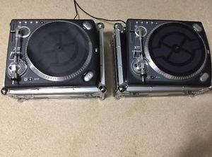 Numark TTXUSB Turntables WITH 2 Unused Marathon Flight Cases