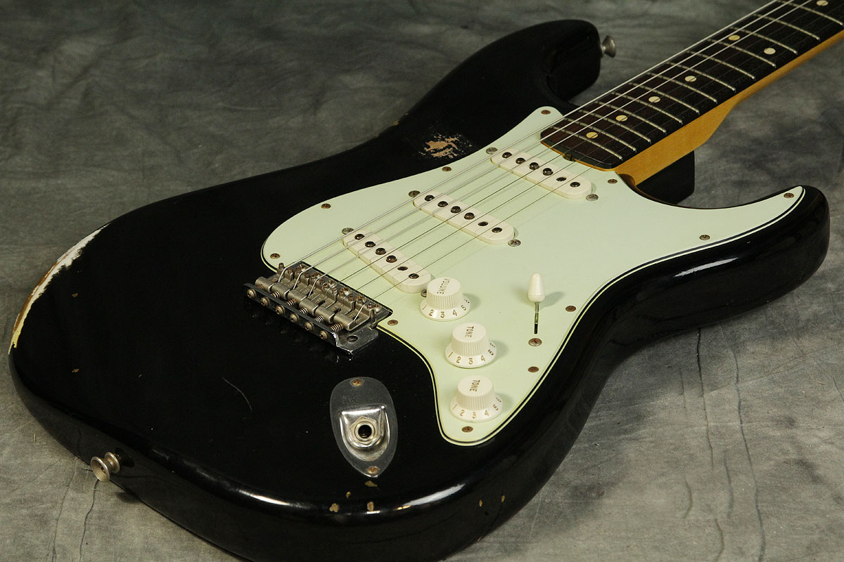 Used FENDER / CUSTOM SHOP 1960 Stratocaster Heavy Relic Black fender from JAPAN