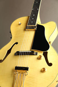 YAMAHA: Electric Guitar AEX1500 Natural 1999 USED