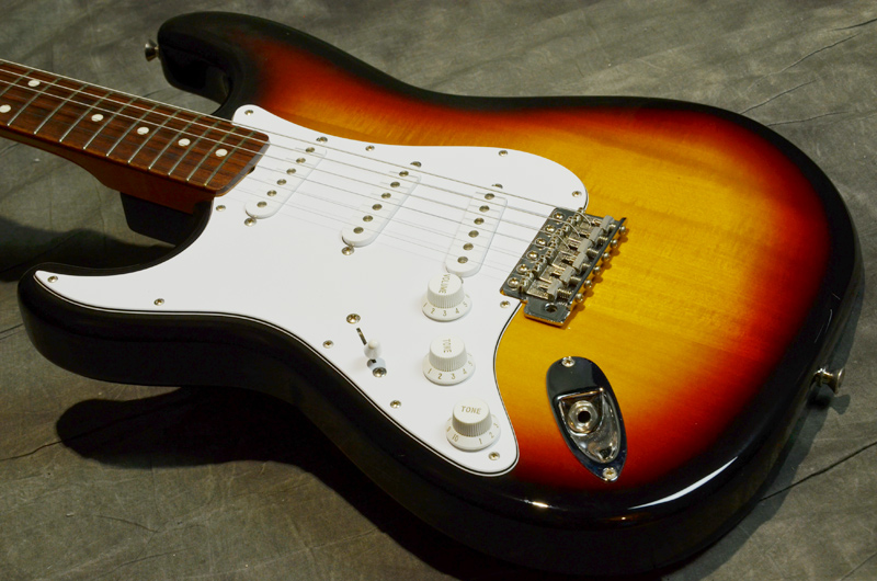 Used Fender Japan / Stratocaster ST62 / LH 3TS from JAPAN EMS