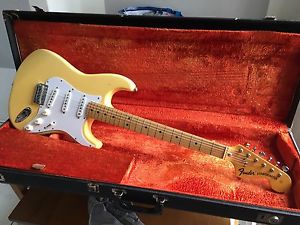 Fender Stratocaster 1973 Olympic White Vintage Mit Case