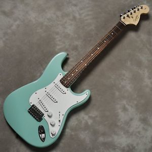 NEW Squier by Fender Affinity Series Stratocaster Surf Green/456