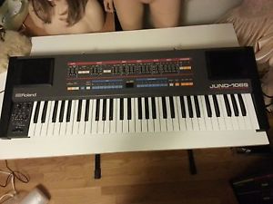 Roland Juno 106s Rare 117v