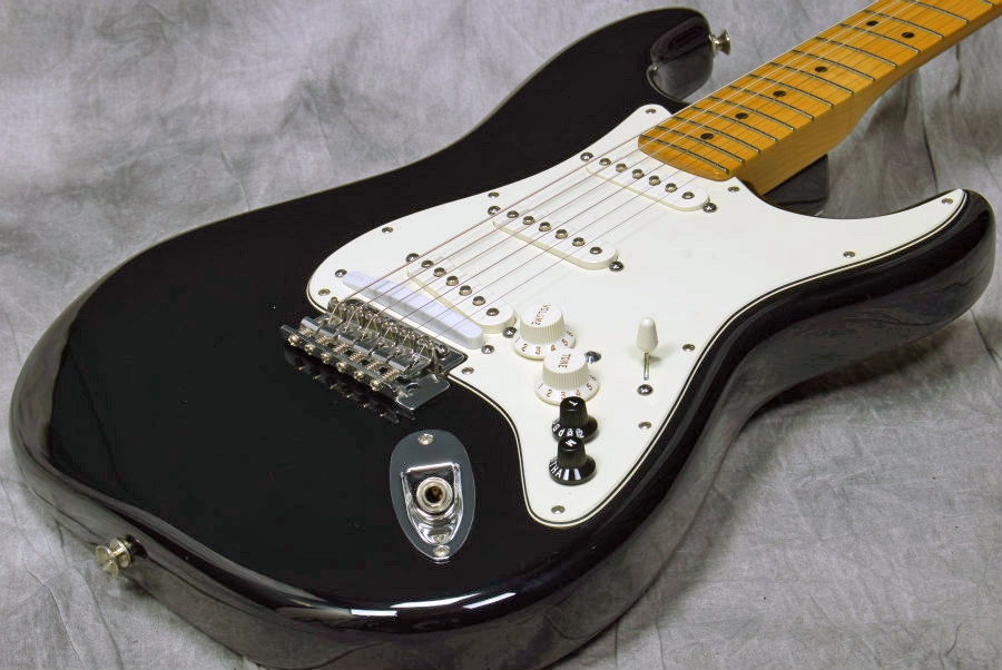 Used Fender / Roland Roland / G-5 VG Stratocaster Black from JAPAN EMS