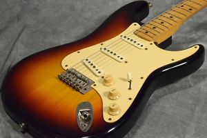 YAMAHA SR-550S 3TS Used Electric Guitar Stratocaster type Free Shipping