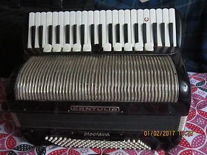 ACCORDION CANTULIA BIOCTAVA BLACK COLOR  USED GOOD PARTS IN SIDE