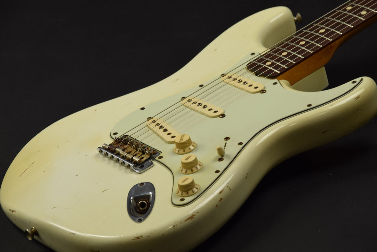 Used Fender Custom Shop / 1960 Stratocaster Relic Olympic White from JAPAN EMS