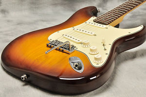 Used Fender USA Fender USA / American Deluxe Stratocaster Ash Tobacco Sunburst /