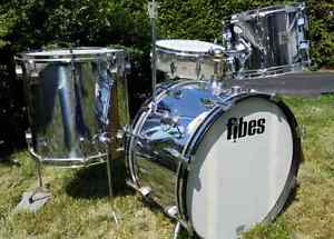 Vintage Fibes Drum Kit