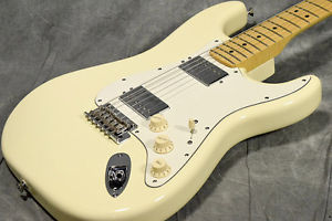 Used Fender USA Fender USA / American Standard Stratocaster HH Olympic White