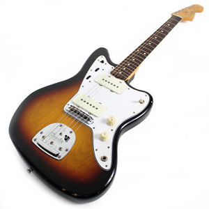 Fender Road Worn '60s Jazzmaster 3-Tone Sunburst Electric Guitar w/ Deluxe case