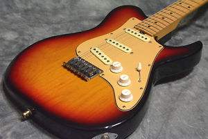 Used Crews Maniac Sound / Aristoteles 3-Tone Sunburst from JAPAN EMS