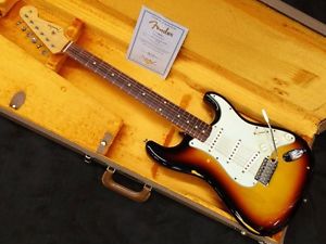 Fender Custom Shop 1960 Stratocaster NOS 3 Color Sunburst Free shipping