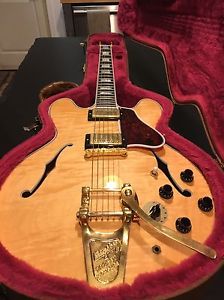 BEAUTY Gibson Guitar ES 355 Custom Shop Bigsby Tremolo DETAILED 90's w/ Case !!!