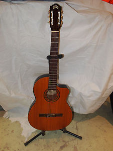 MID 90'S GUILD C100E-NT-HG CLASSICAL ELECTRIC GUITAR WITH ORIGINAL CASE