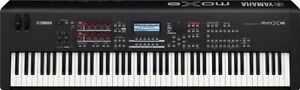 synthesizer keyboard YAMAHA MOX8