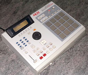 Akai MPC2000XL Sampler Drum Machine W upgraded memory