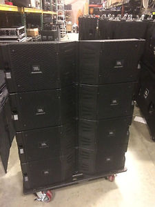 4x JBL VTX V20 V20 Line Array with Cover & Vertical Transport.