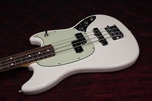 Fender Mustang PJ Bass, Rosewood Fingerboard Olympic White 030602