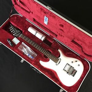 Ibanez JS2400 - Joe Satriani Signature Guitar - Brand New Condition (24 Fret)